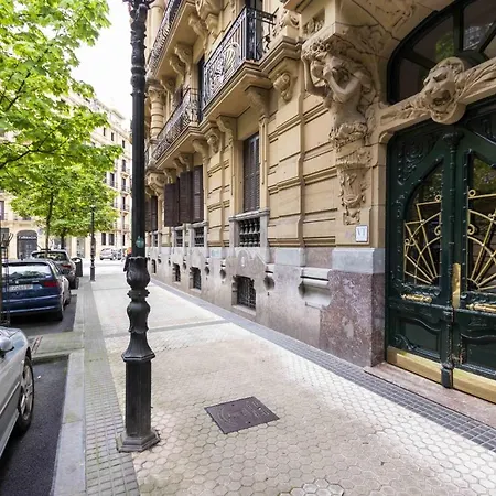 Апартаменти The Collection - Wals *